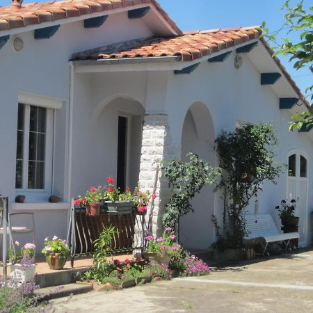 Chambre D'Hotes De La Tuilerie Bed and Breakfast Rion-Des-Landes Buitenkant foto