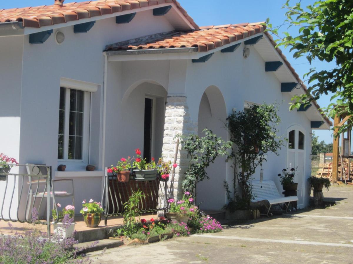 Chambre D'Hotes De La Tuilerie Bed and Breakfast Rion-Des-Landes Buitenkant foto